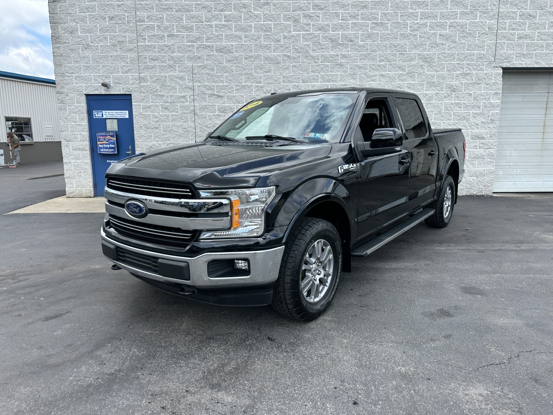 Used 2018 Ford F-150 Lariat with VIN 1FTEW1E59JFE41672 for sale in Connellsville, PA