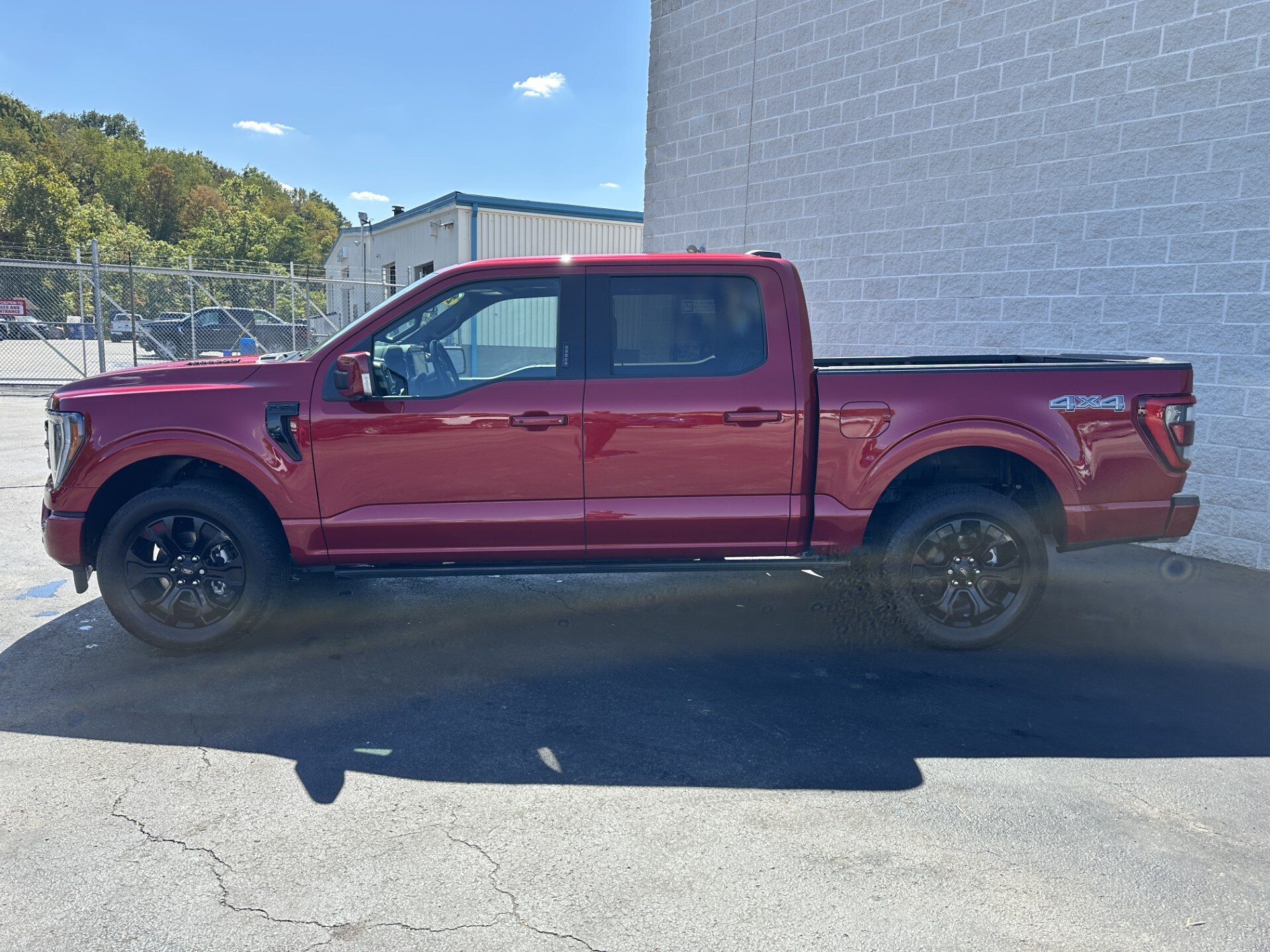 2023 Ford F-150 Lariat photo 3