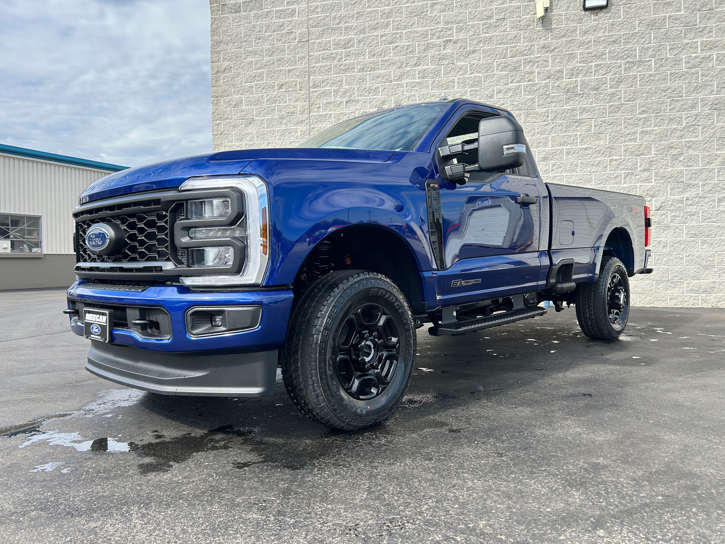 2026 Ford F-350 XL photo 3