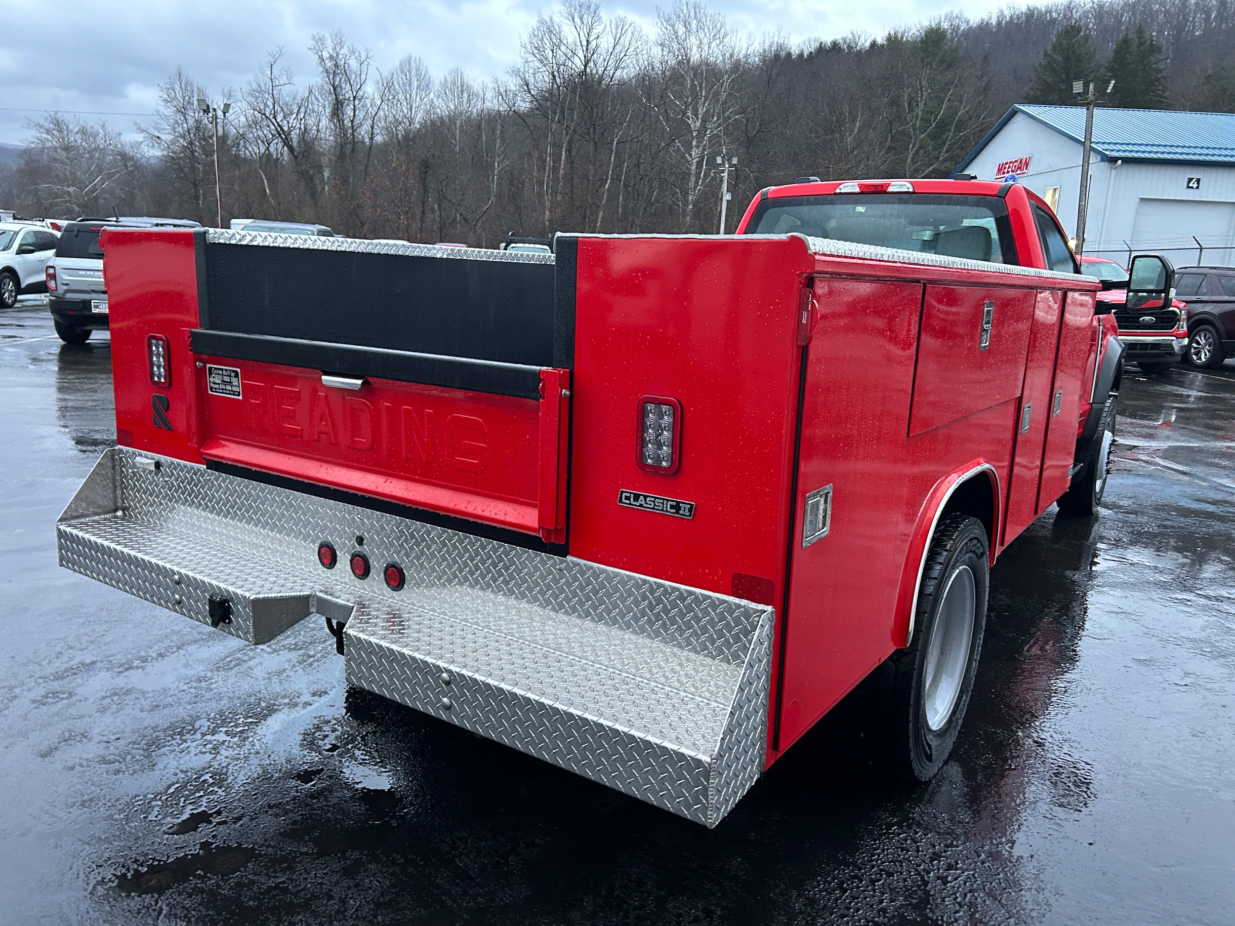 2025 Ford F-600 Super Duty Chassis Cab XL - Photo 10