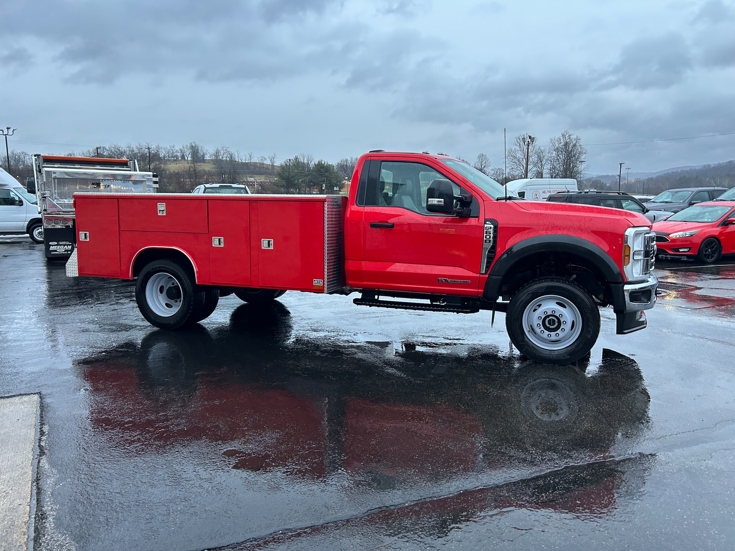 2025 Ford F-600 Super Duty Chassis Cab XL - Photo 12