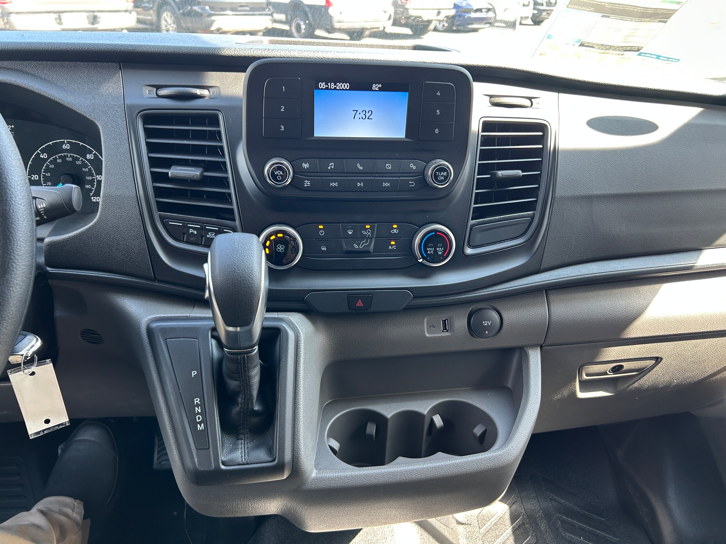 2025 Ford Transit Van Base - Photo 27