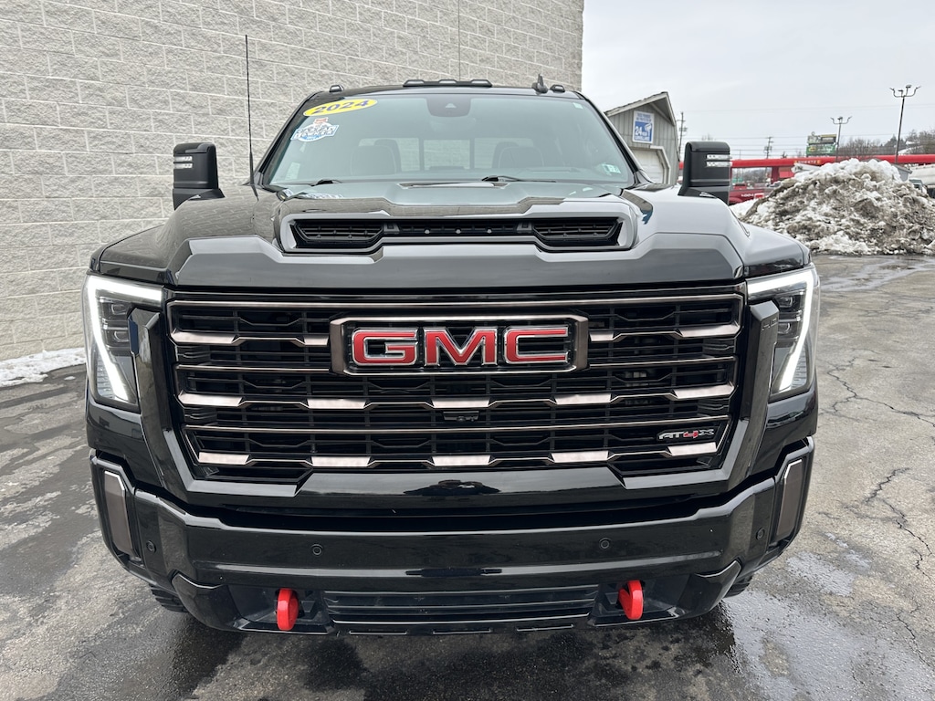 Used 2024 GMC Sierra 2500 HD AT4X Truck Crew Cab