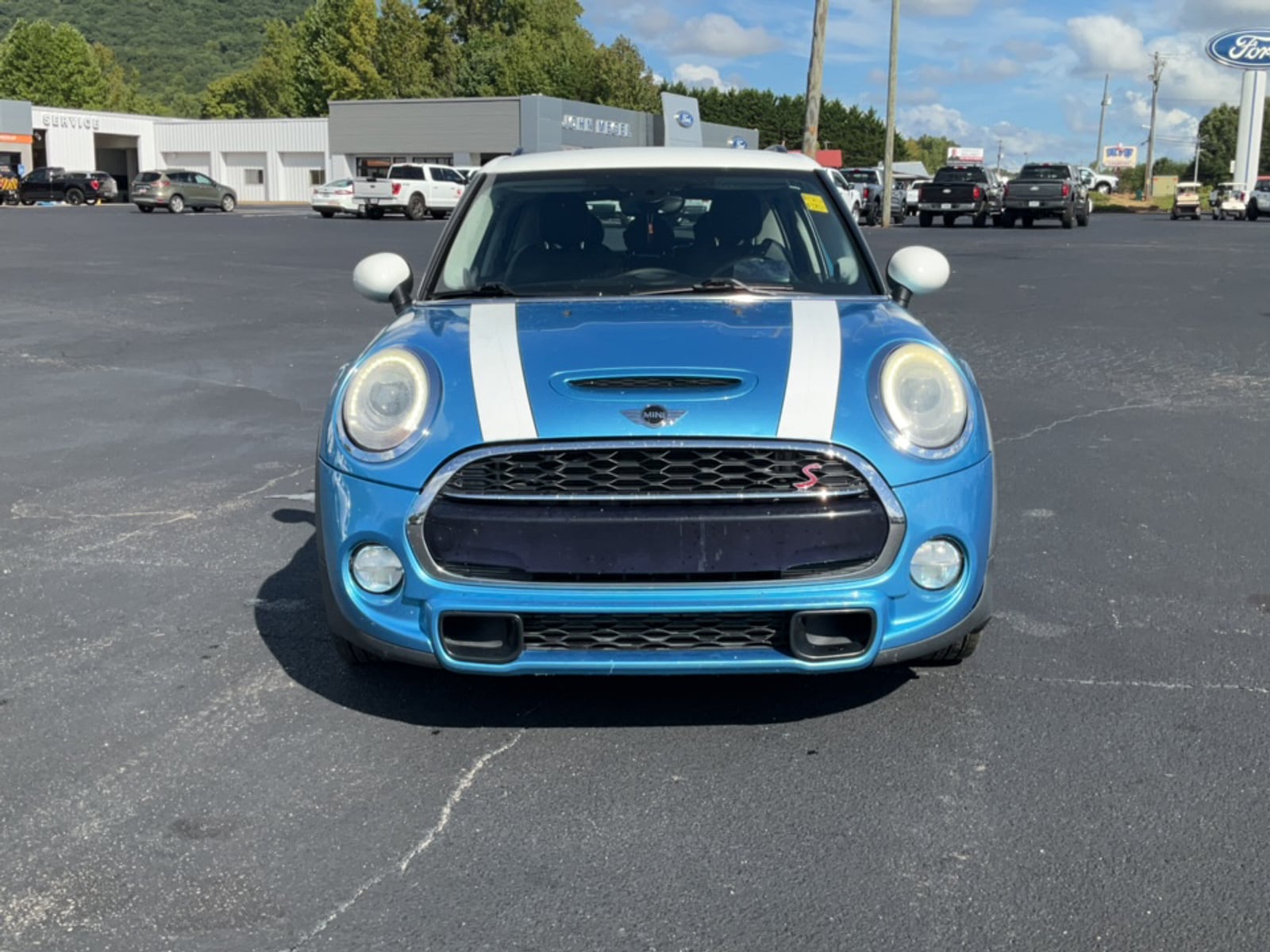 Used 2015 MINI Cooper S with VIN WMWXU3C59F2B58569 for sale in Cleveland, GA