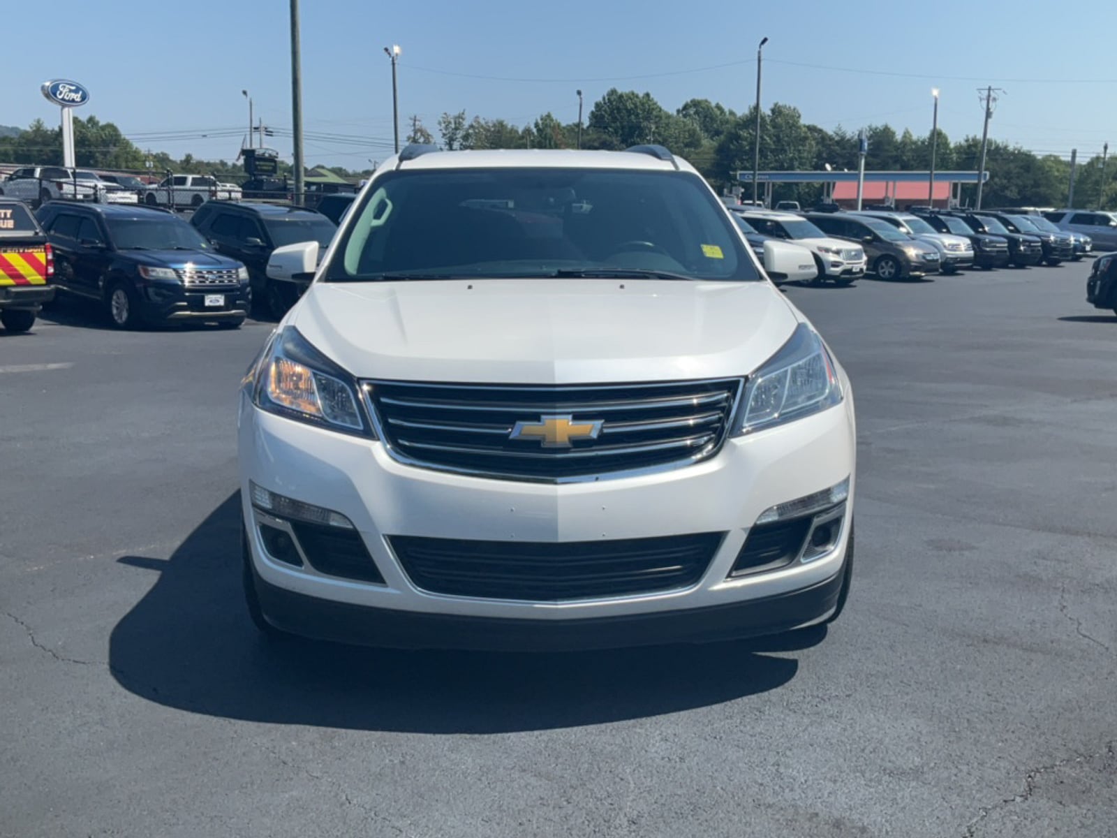 Used 2017 Chevrolet Traverse 1LT with VIN 1GNKRGKD2HJ102131 for sale in Cleveland, GA