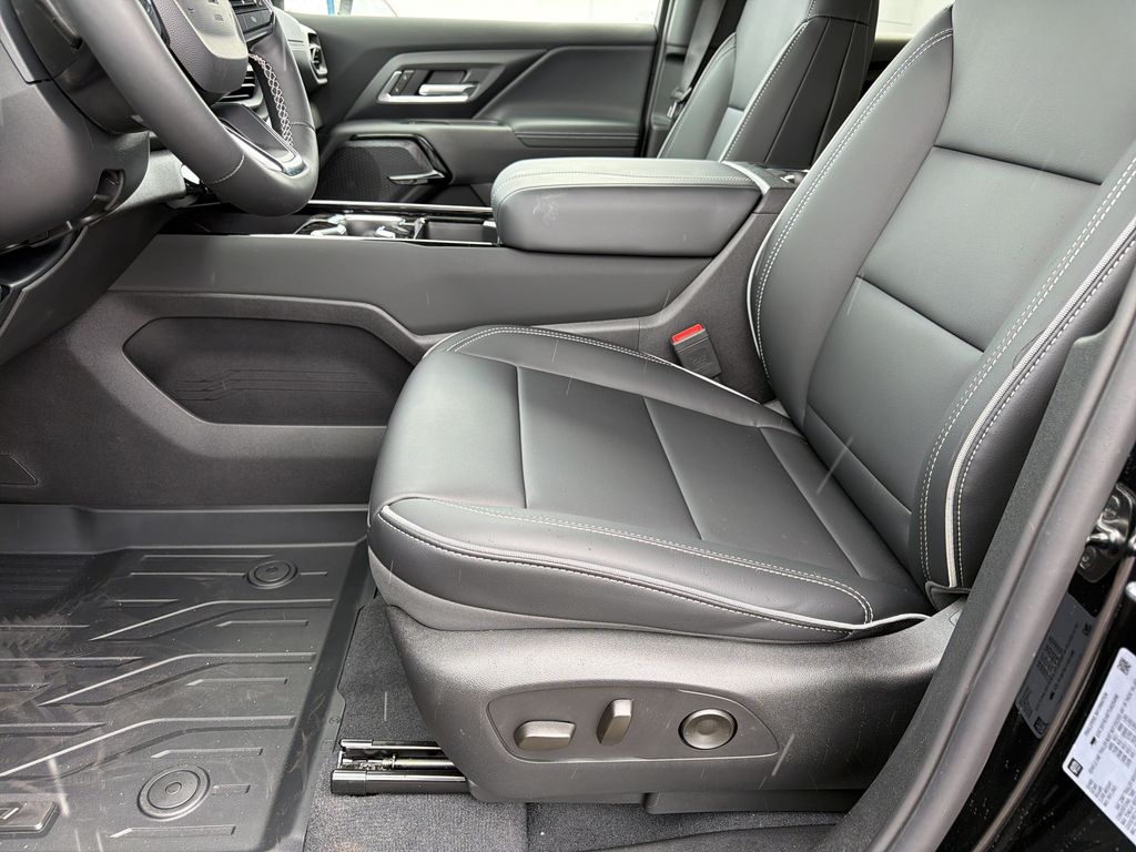 2026 Chevrolet Silverado EV LT - Photo 14