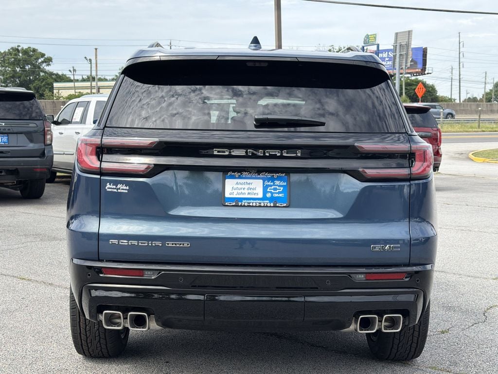 2026 GMC Acadia Denali Ultimate - Photo 23