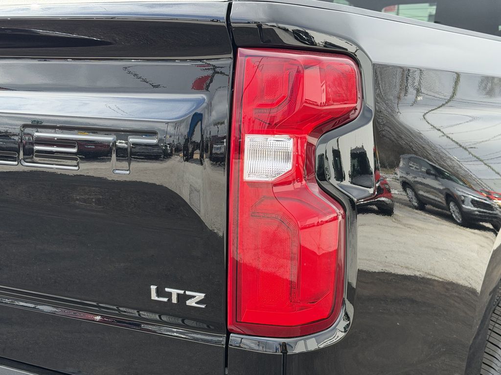 2026 Chevrolet Silverado 1500 LTZ - Photo 25