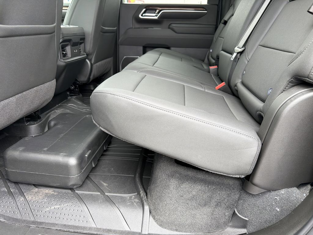 2026 Chevrolet Silverado 3500 HD LT - Photo 16
