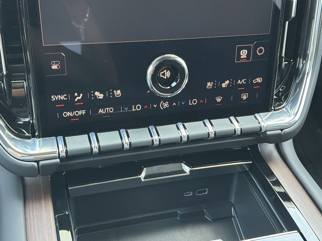 2026 GMC Yukon XL Denali - Photo 6