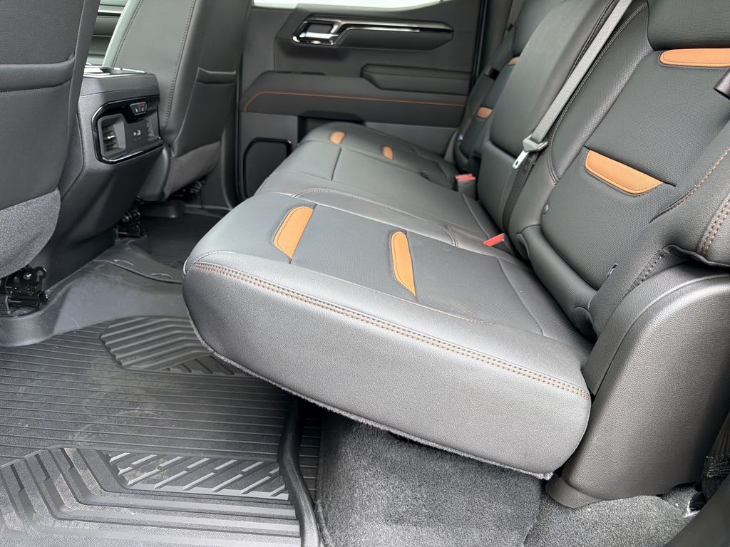 2026 GMC Sierra 1500 AT4 - Photo 18