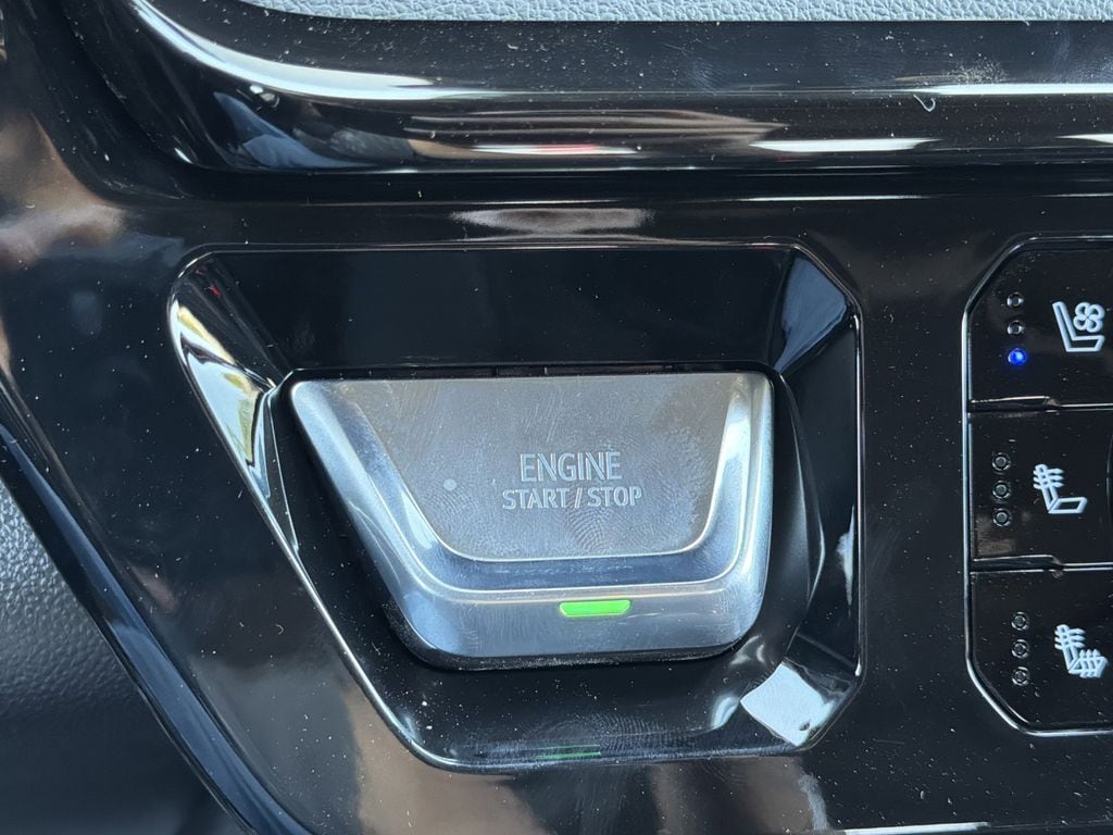2026 GMC Sierra 1500 AT4 - Photo 8