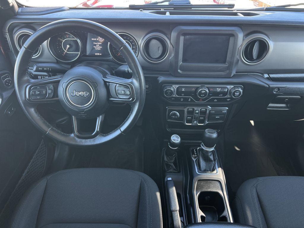 2021 Jeep Gladiator Sport S photo 2