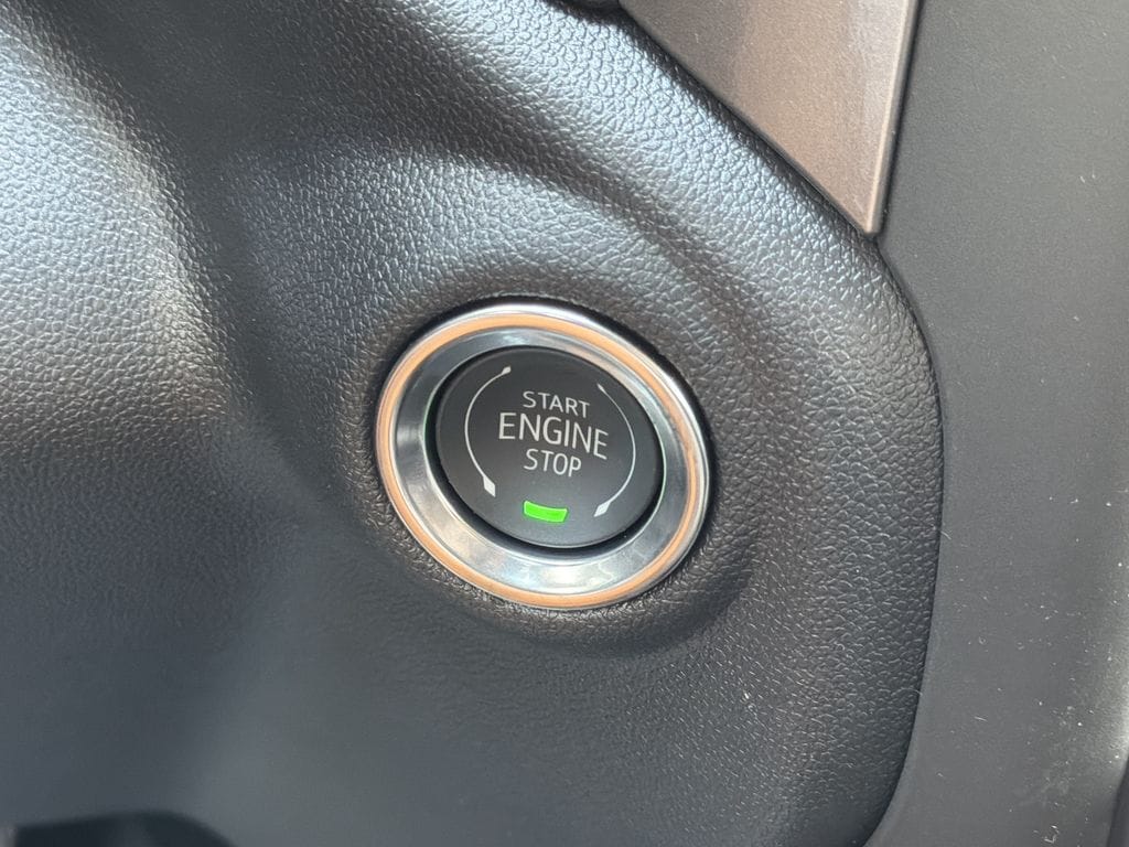 2026 GMC Sierra 3500HD Pro - Photo 9