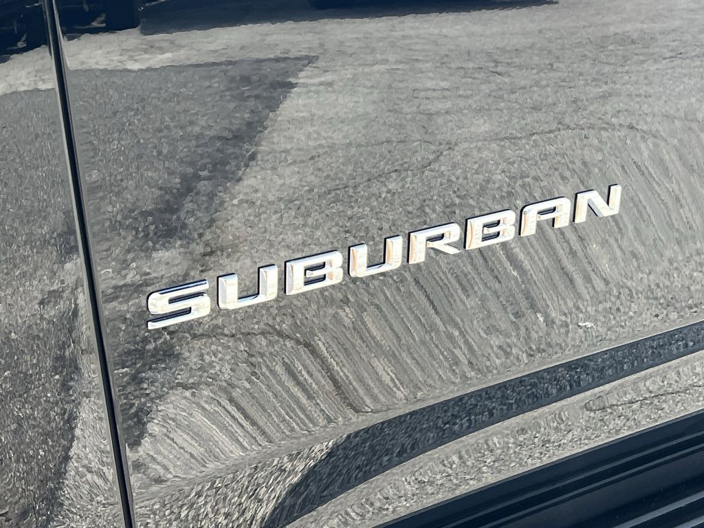 2025 Chevrolet Suburban High Country - Photo 31