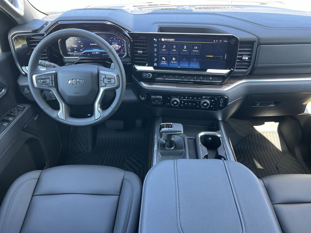 2025 Chevrolet Silverado 1500 RST photo 2