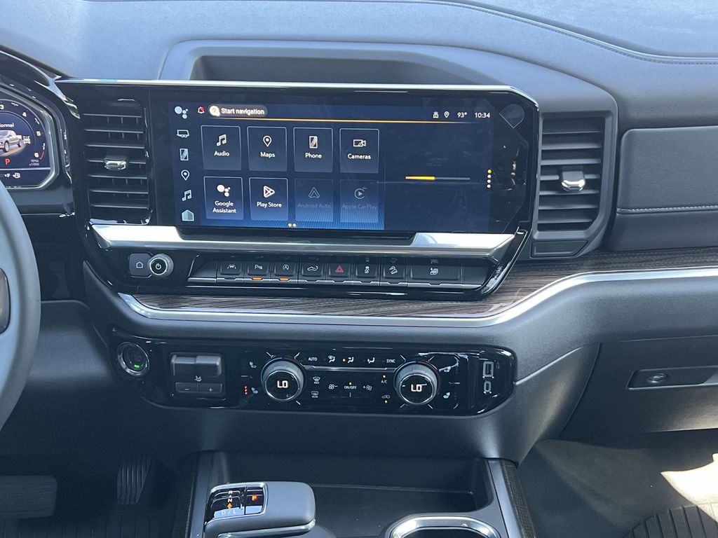 2025 Chevrolet Silverado 1500 RST photo 3
