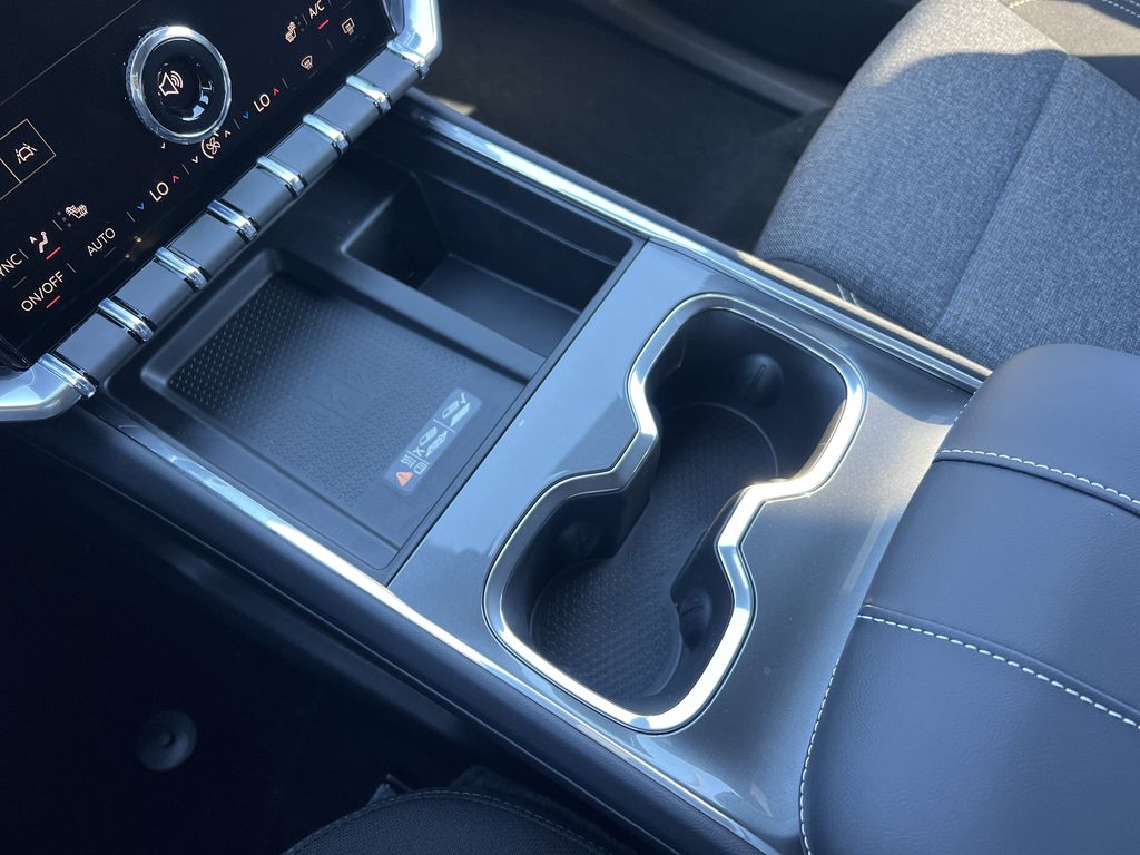 2026 GMC Acadia Elevation - Photo 7