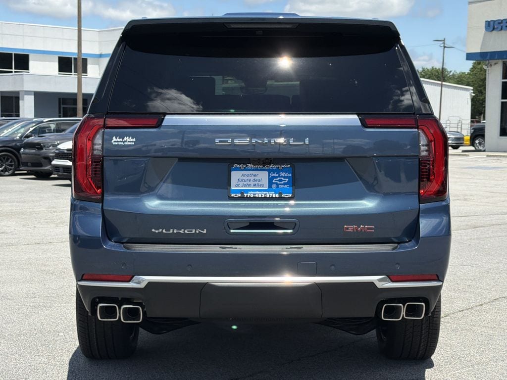 2026 GMC Yukon Denali - Photo 24
