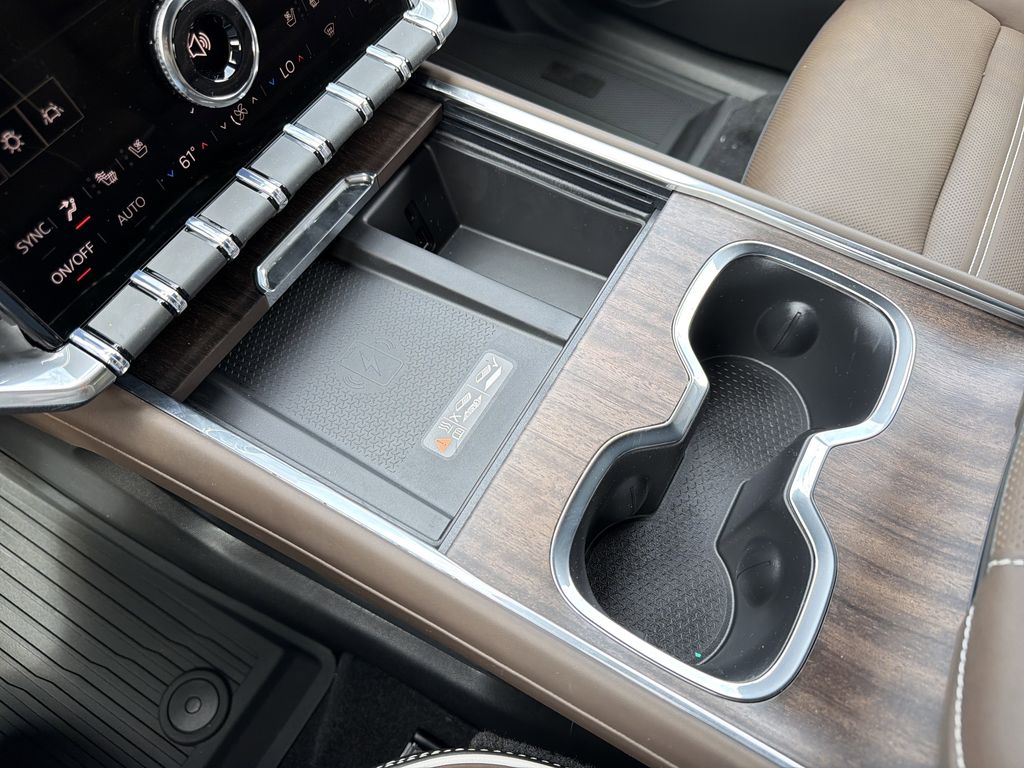 2026 GMC Acadia Denali Ultimate - Photo 7