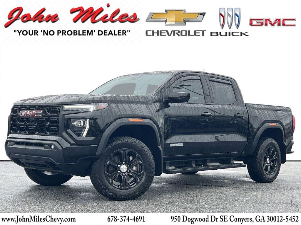 2023 GMC Canyon Elevation's photo