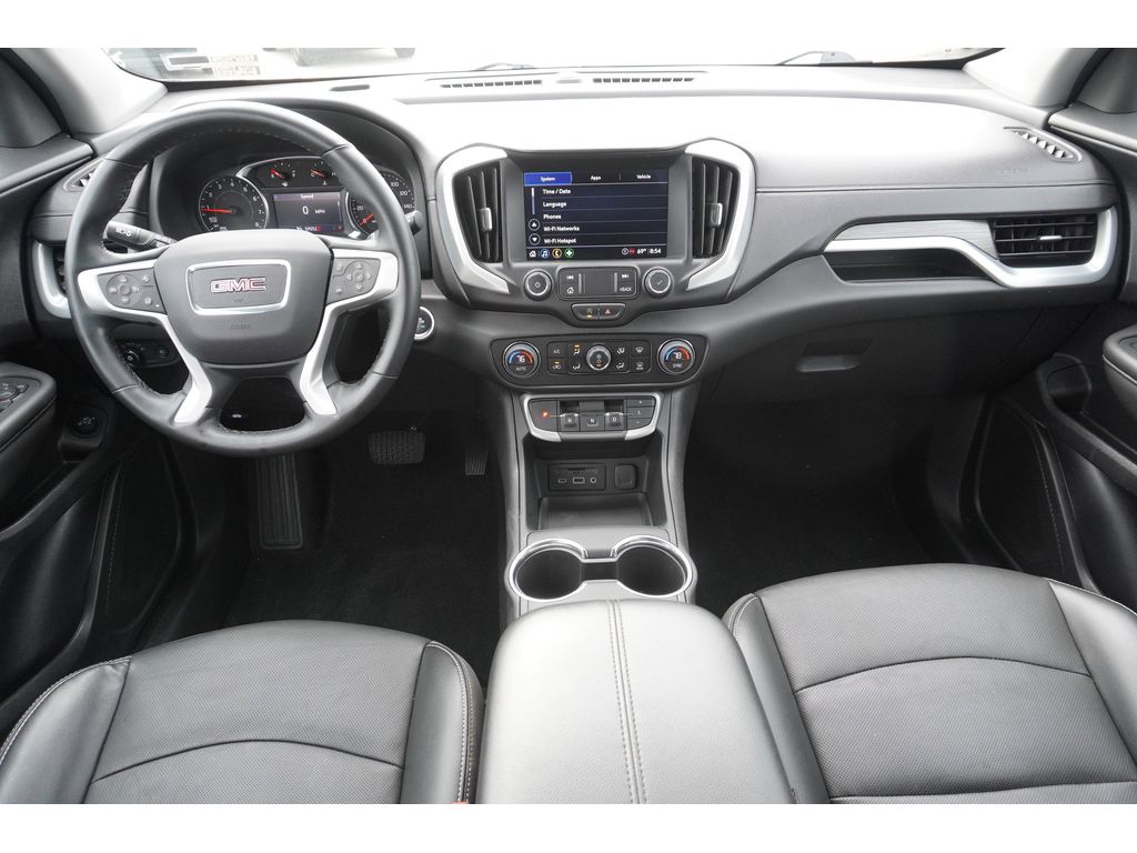 2023 Gmc Terrain SLT photo 2