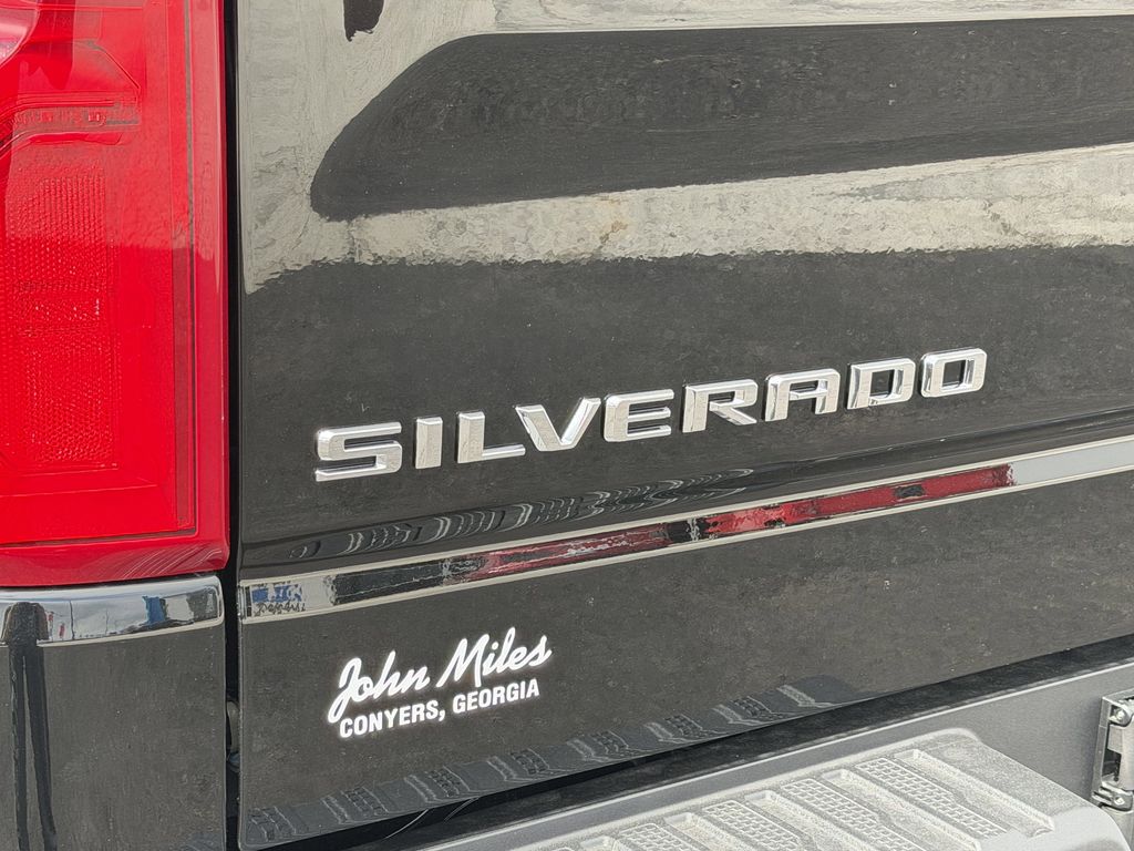 2026 Chevrolet Silverado 1500 LTZ - Photo 23