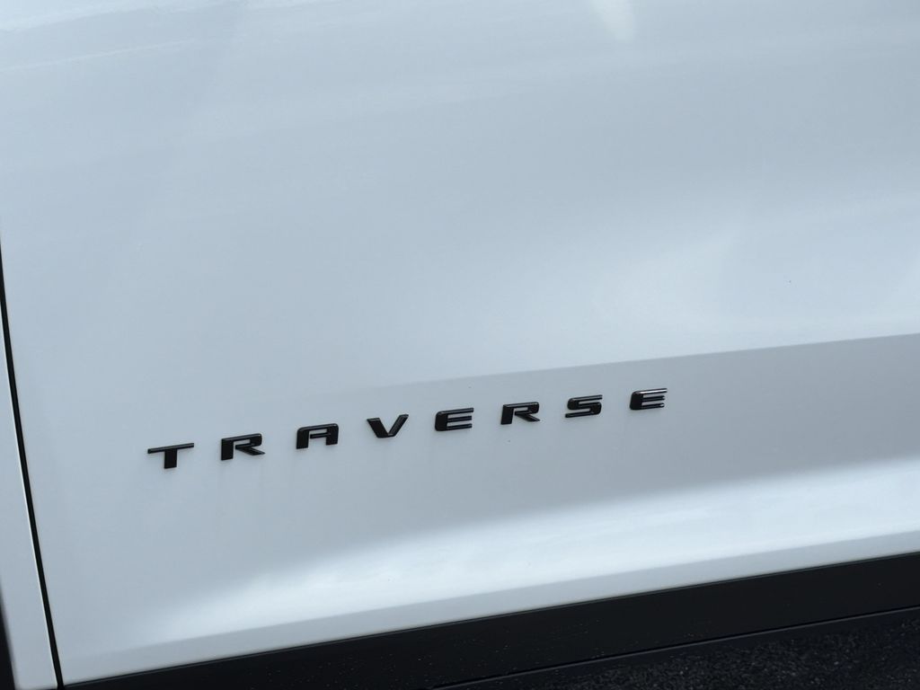 2026 Chevrolet Traverse LT - Photo 25