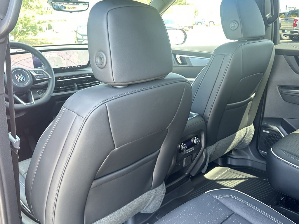 2026 Buick Enclave Sport Touring - Photo 23