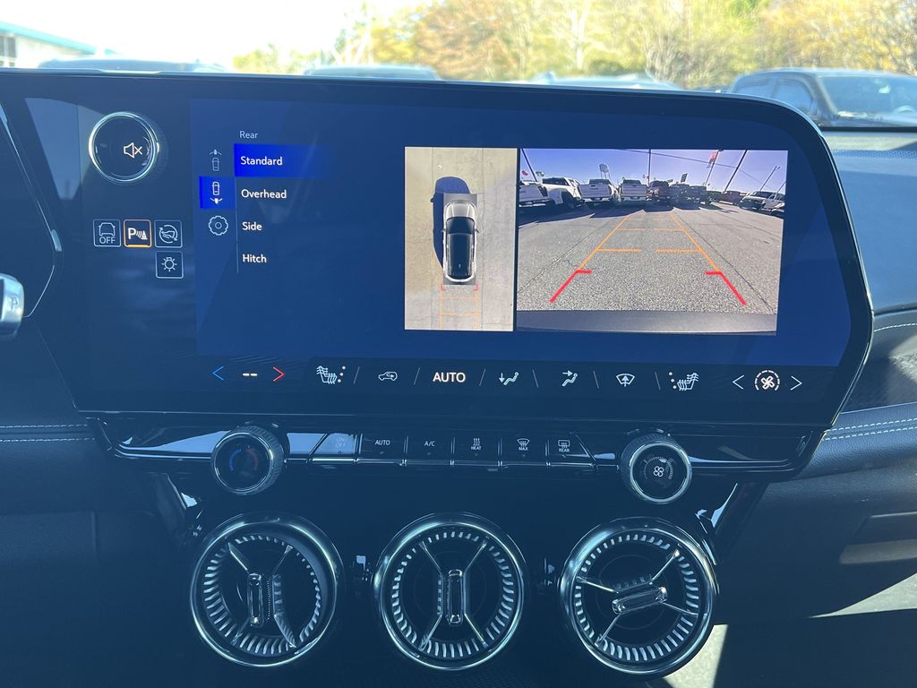 2026 Chevrolet Blazer EV LT - Photo 6