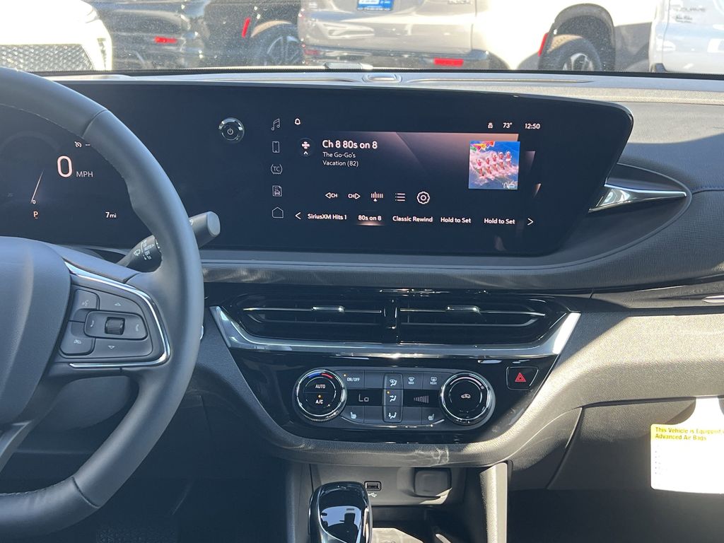 2026 Buick Envista ST photo 3