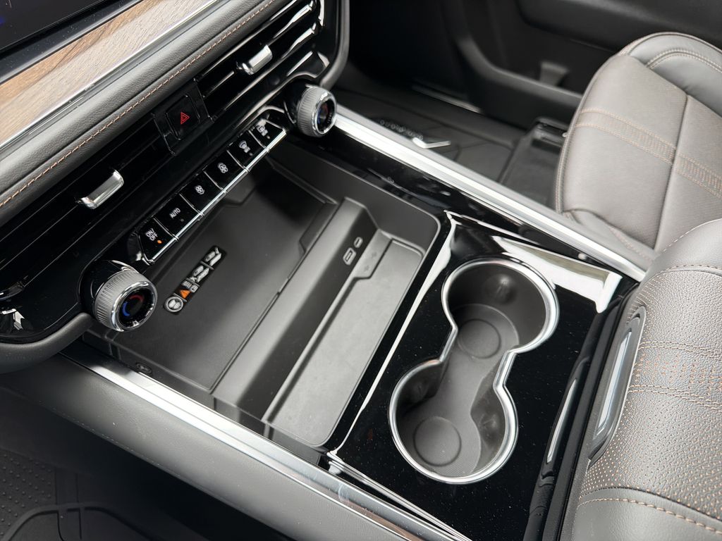 2026 Chevrolet Tahoe High Country - Photo 7