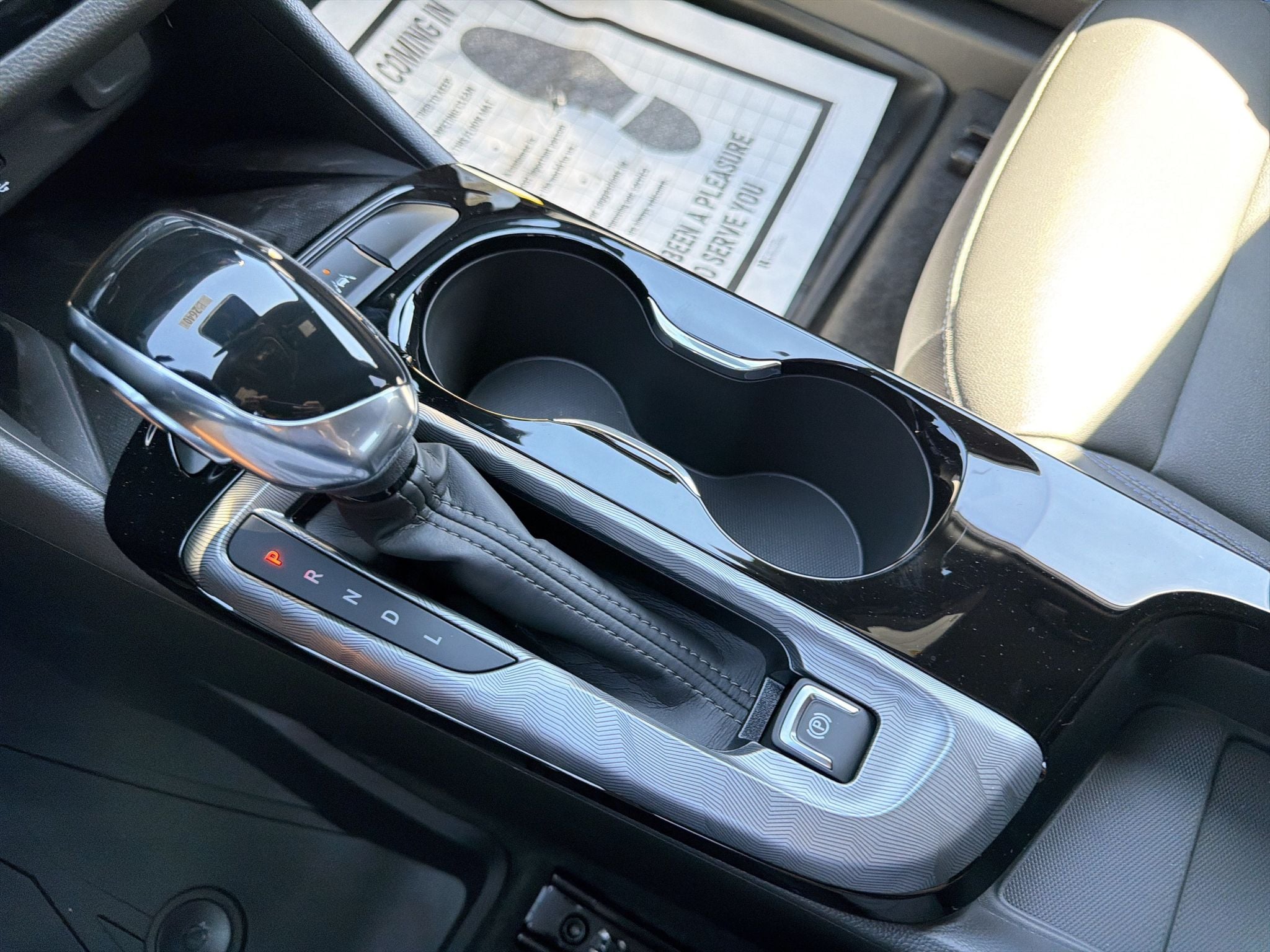 2026 Buick Envista Sport Touring - Photo 8