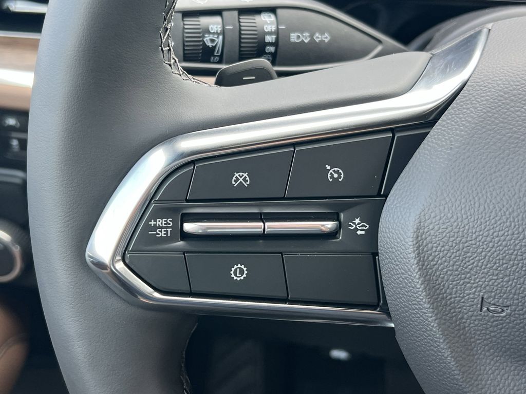 2025 Chevrolet Suburban High Country - Photo 10