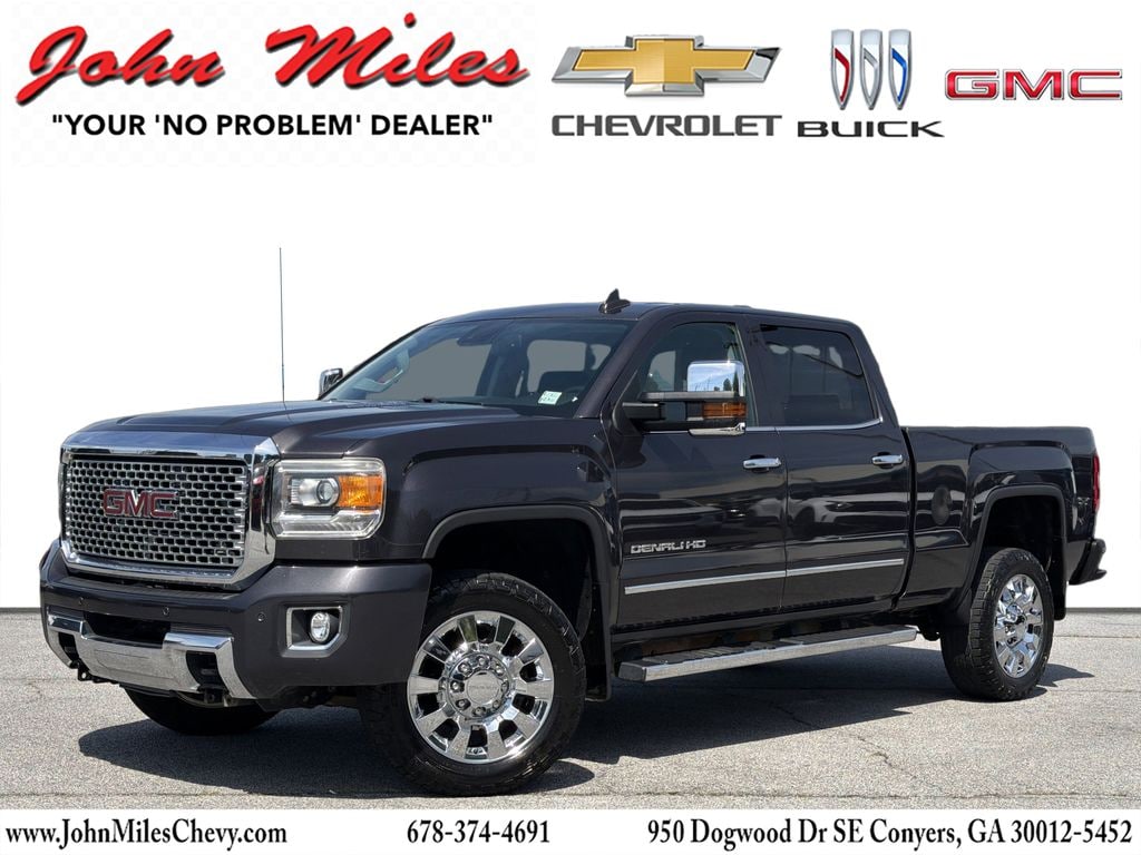 2015 GMC Sierra 4WD Crew Cab Short Box's photo