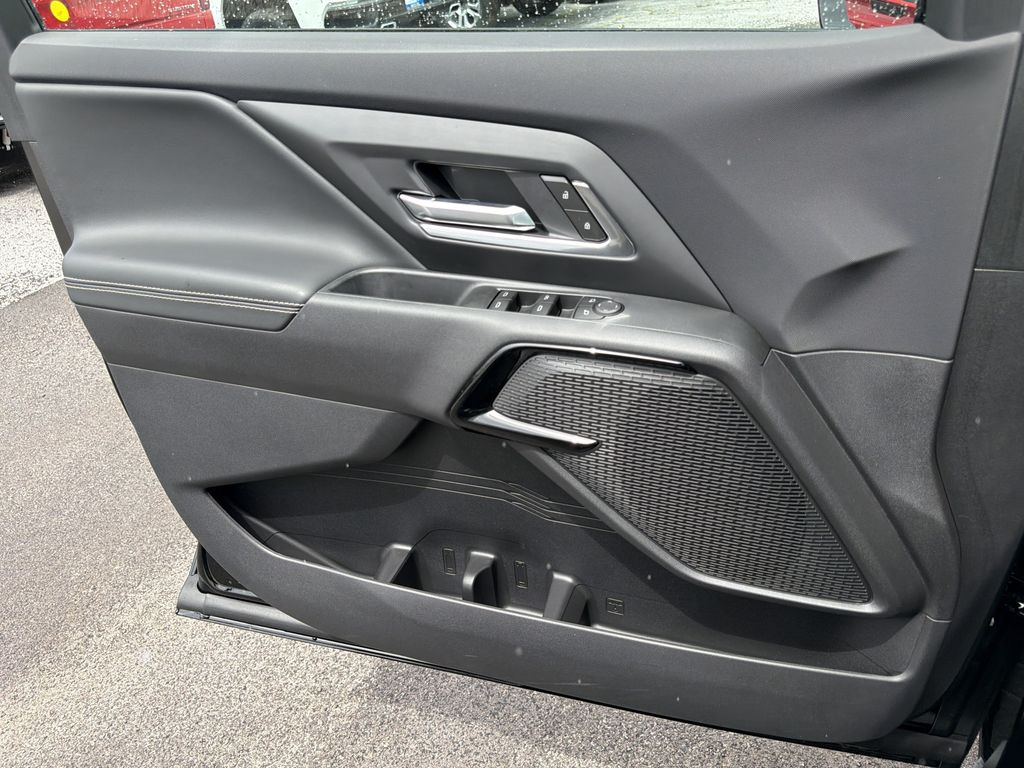 2026 Chevrolet Silverado EV LT - Photo 12