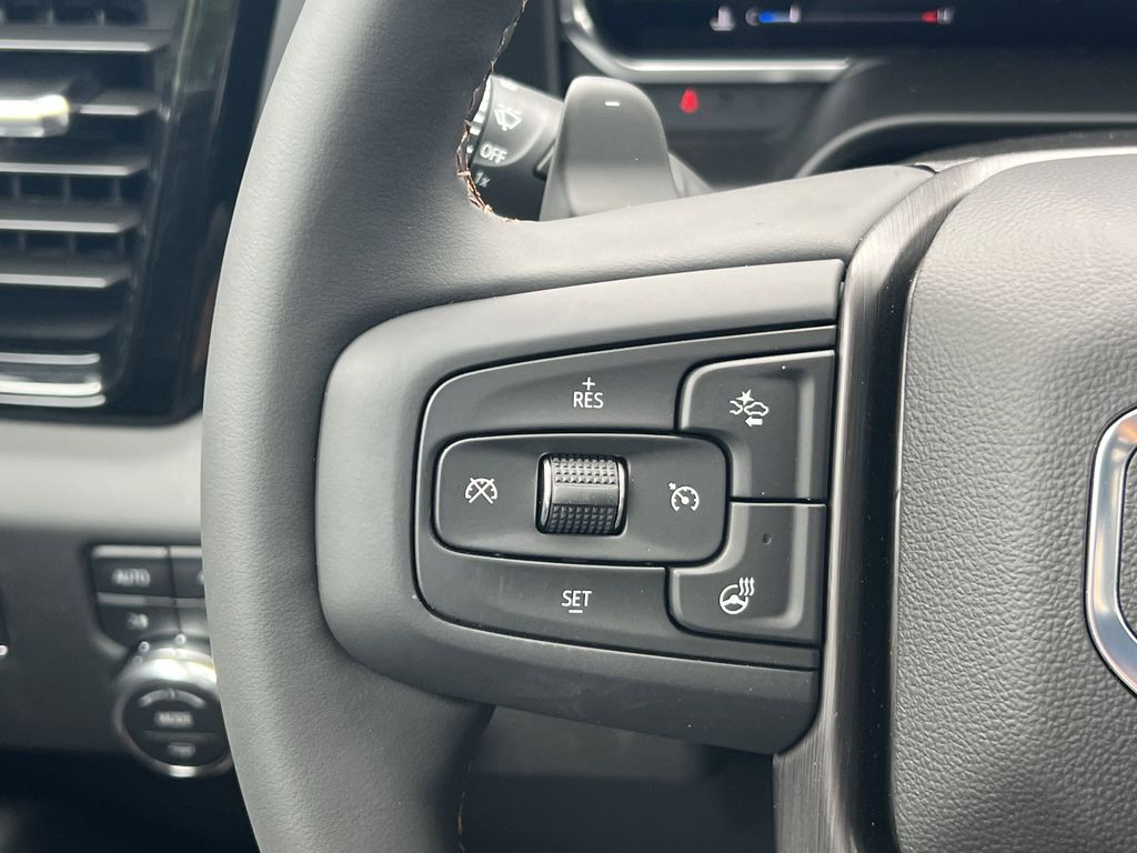 2025 GMC Sierra 1500 AT4 - Photo 10