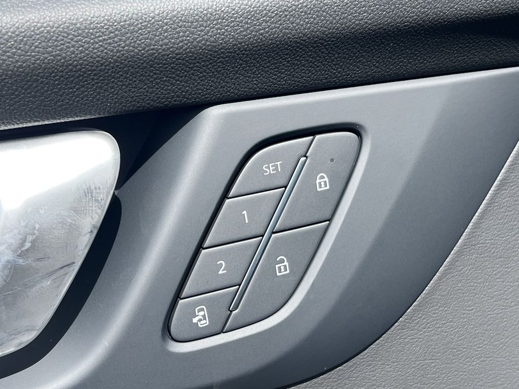 2026 Buick Enclave Sport Touring - Photo 14