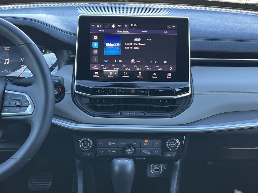 2024 Jeep Compass Limited photo 2