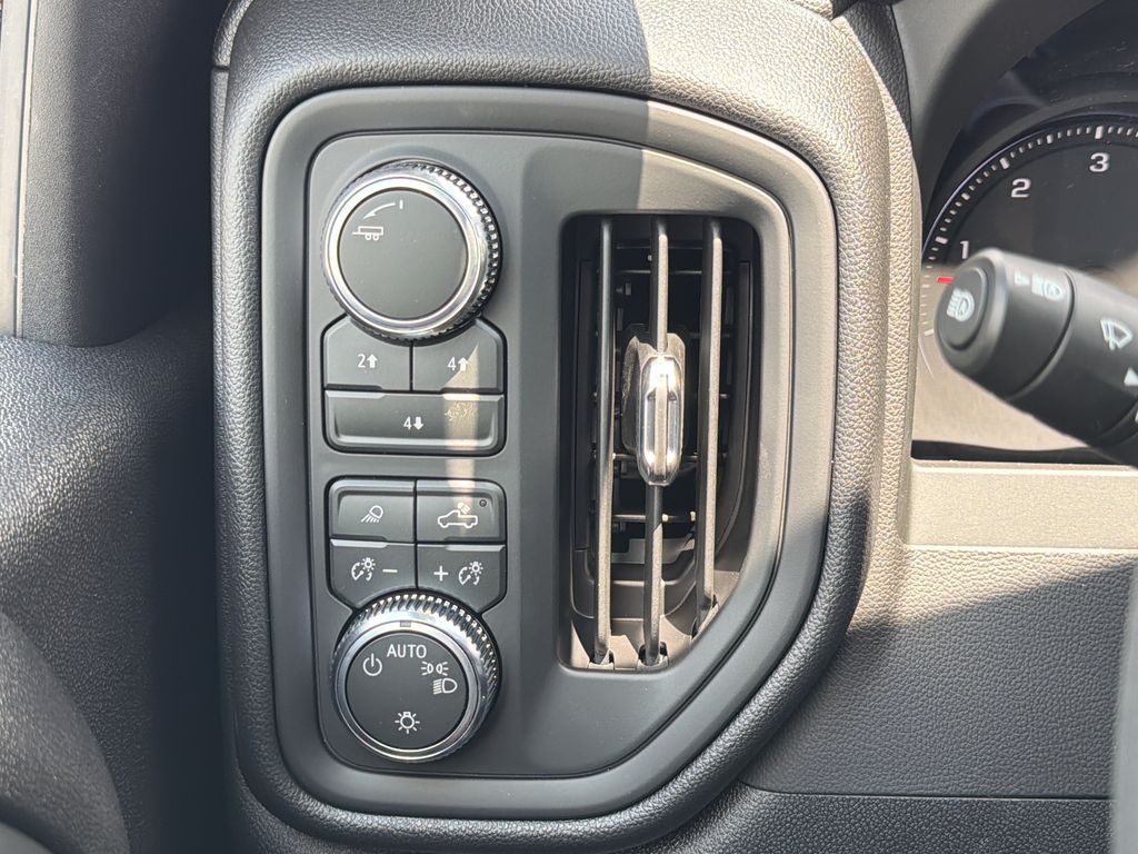 2026 GMC Sierra 3500HD Pro - Photo 11