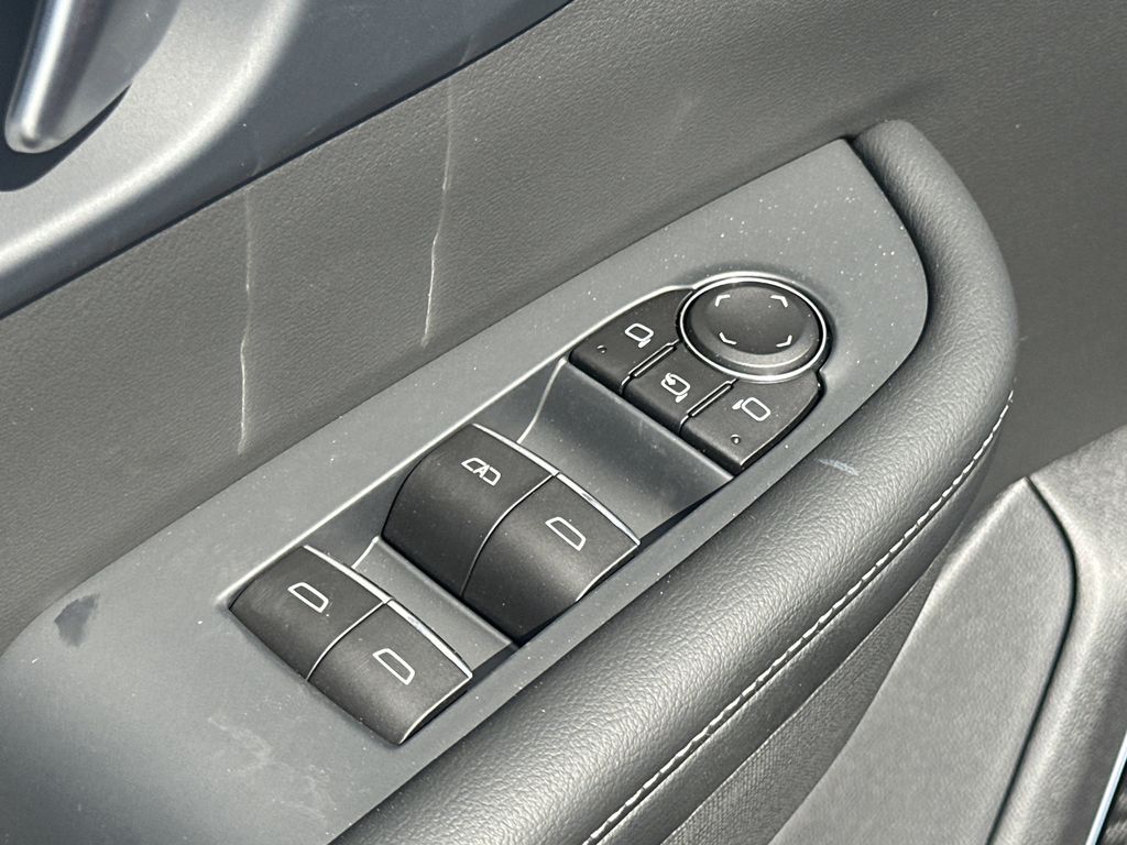 2026 Buick Enclave Sport Touring - Photo 19