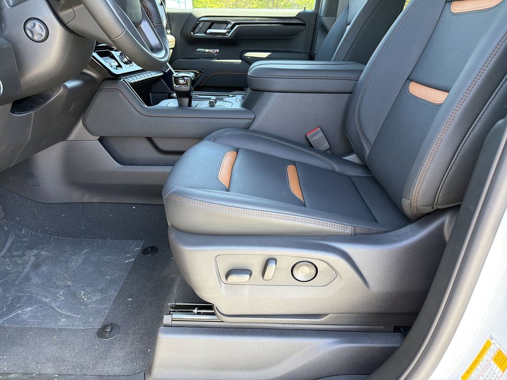 2026 GMC Sierra 1500 AT4 - Photo 17