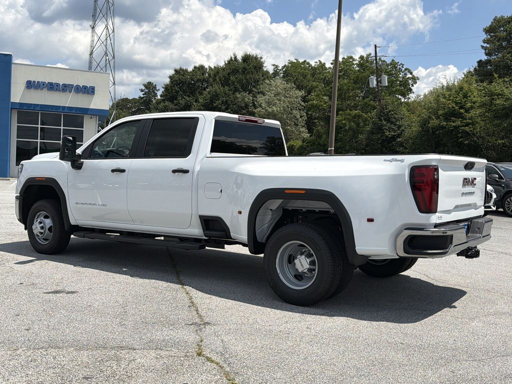 2026 GMC Sierra 3500HD Pro - Photo 18