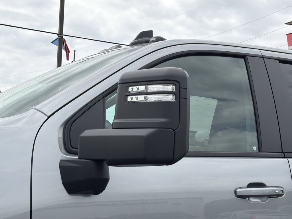 2026 Chevrolet Silverado 3500 HD LT - Photo 23