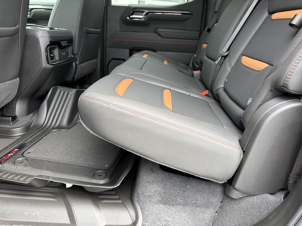 2026 GMC Sierra 1500 AT4 - Photo 17