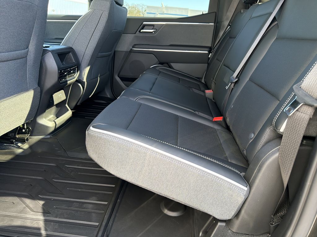 2026 GMC Sierra EV Elevation - Photo 15