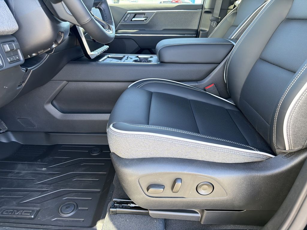 2026 GMC Sierra EV Elevation - Photo 14