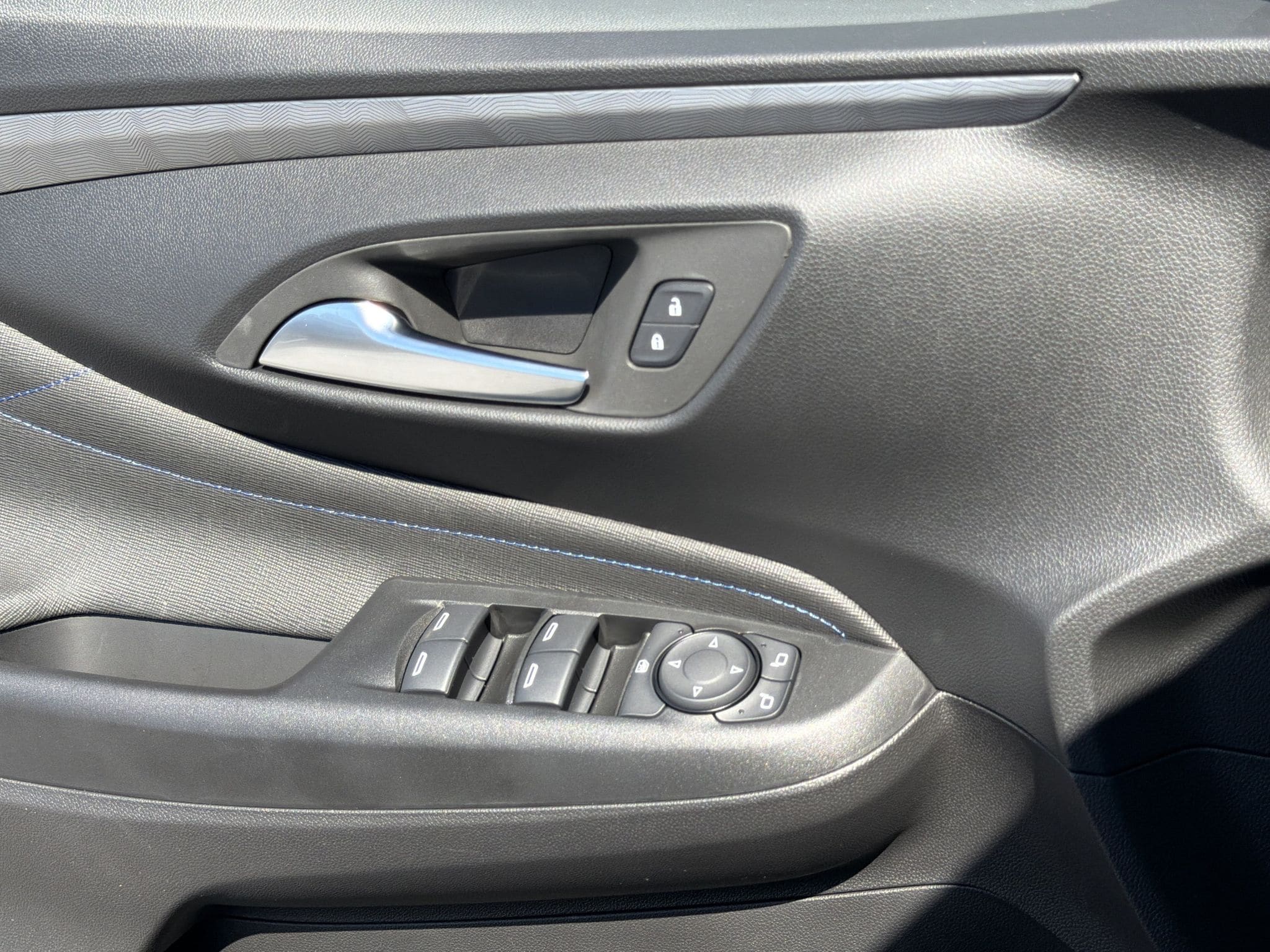 2026 Buick Envista Sport Touring - Photo 15