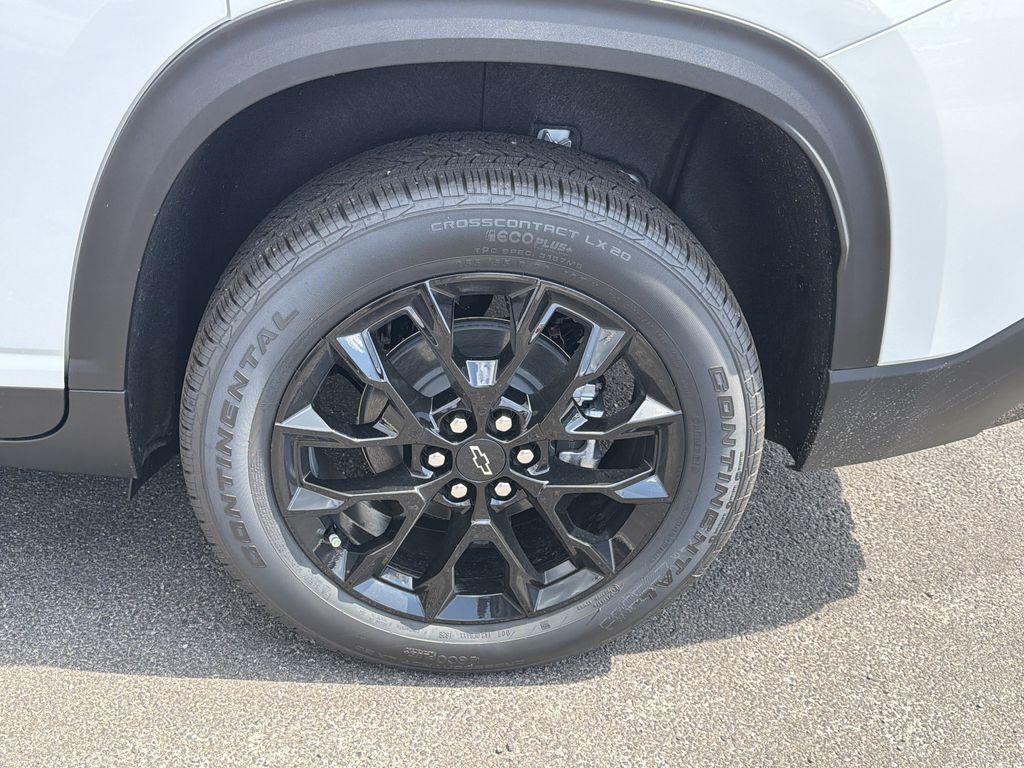 2026 Chevrolet Traverse LT - Photo 28