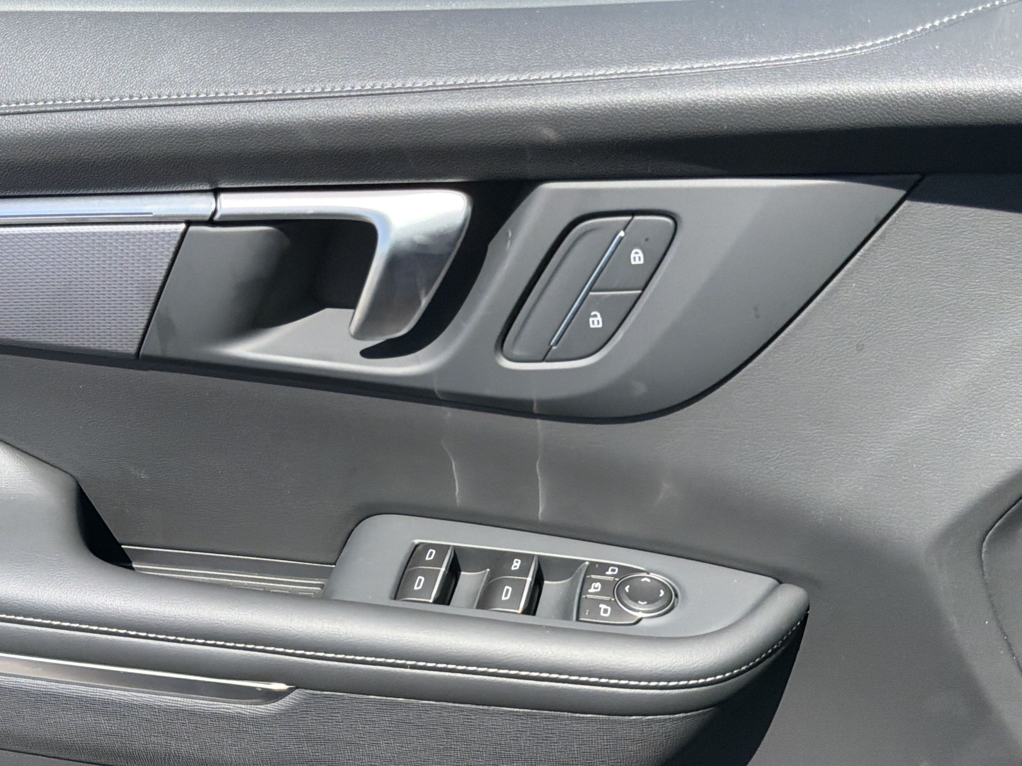 2026 Buick Enclave Sport Touring - Photo 14